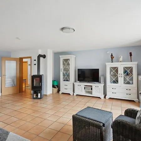 Stunning In With Kitchen Hergatz